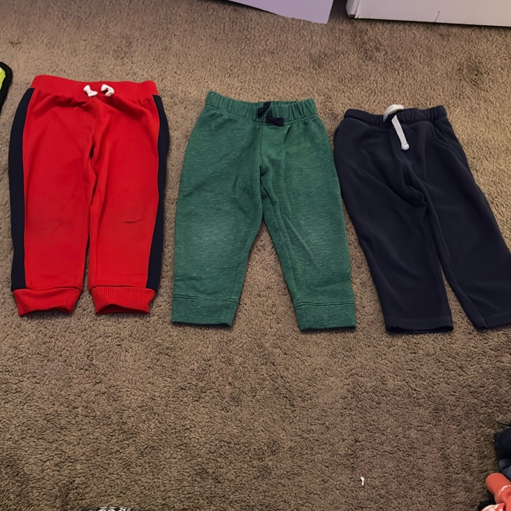 Pack of toddler boys pants size 2t carters and children’s place good condition